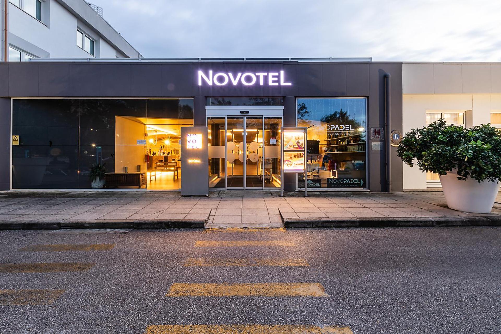 Novotel Setúbal Exteriör bild